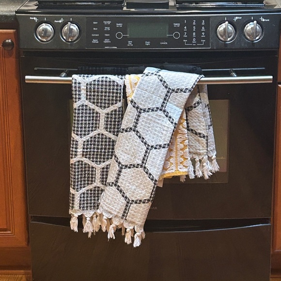 Modern Black White Geo Waffle Handmade Loom Weave 2 Side Towel 20 x 40 NEW - Picture 4 of 11